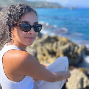 Meet your Posher, Isabel